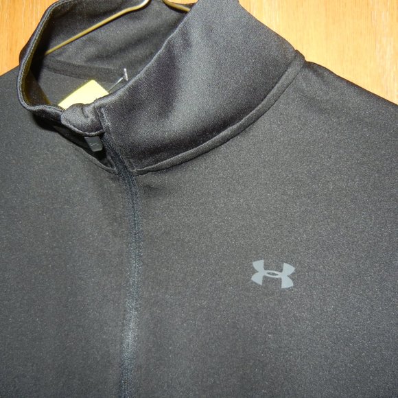 Under Armour Wmn M Semi-Fitted 1/4 Zip Long Sleeve Black Pullover Thumb Holes - Picture 10 of 10
